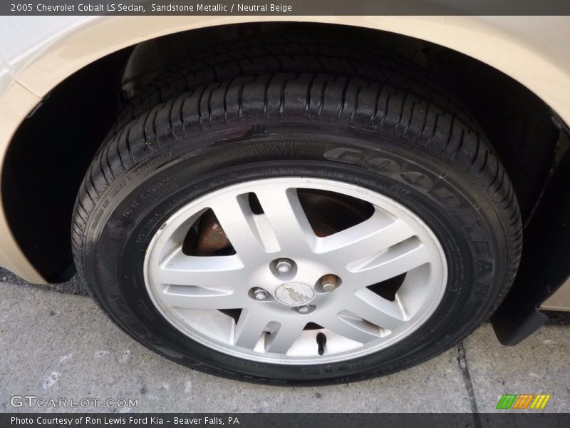 Sandstone Metallic / Neutral Beige 2005 Chevrolet Cobalt LS Sedan