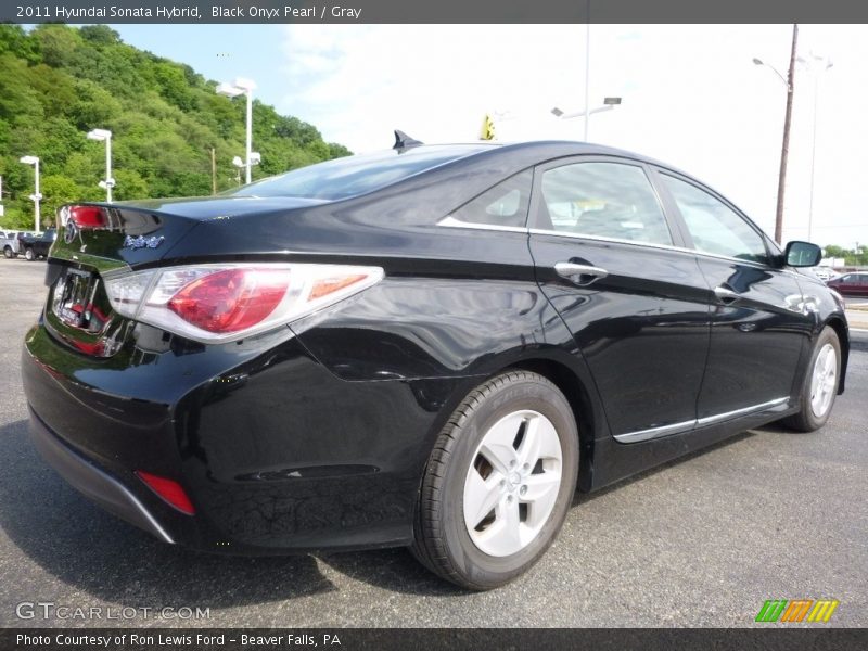 Black Onyx Pearl / Gray 2011 Hyundai Sonata Hybrid
