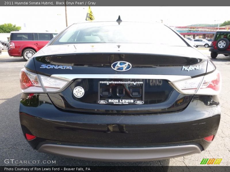 Black Onyx Pearl / Gray 2011 Hyundai Sonata Hybrid