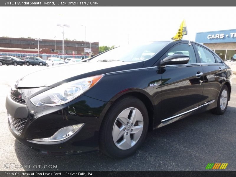 Black Onyx Pearl / Gray 2011 Hyundai Sonata Hybrid