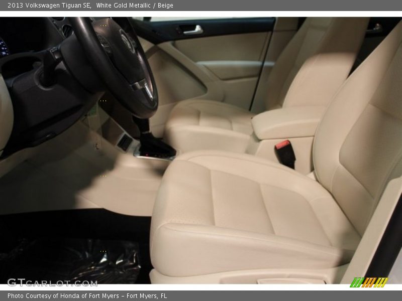 White Gold Metallic / Beige 2013 Volkswagen Tiguan SE