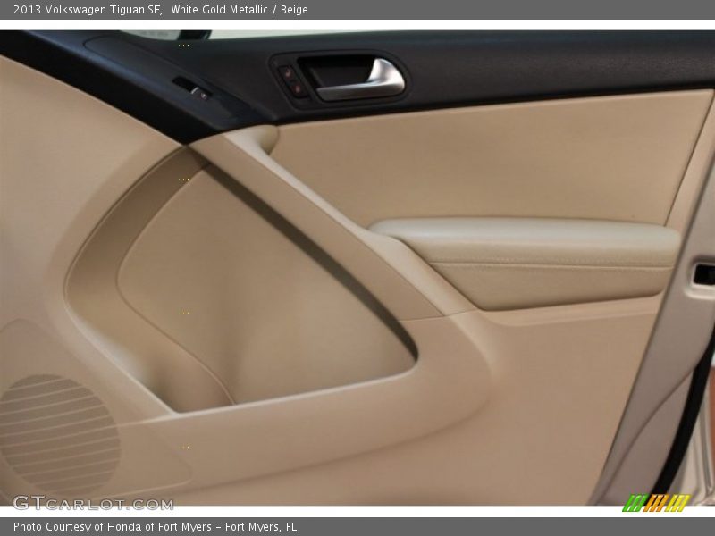 White Gold Metallic / Beige 2013 Volkswagen Tiguan SE