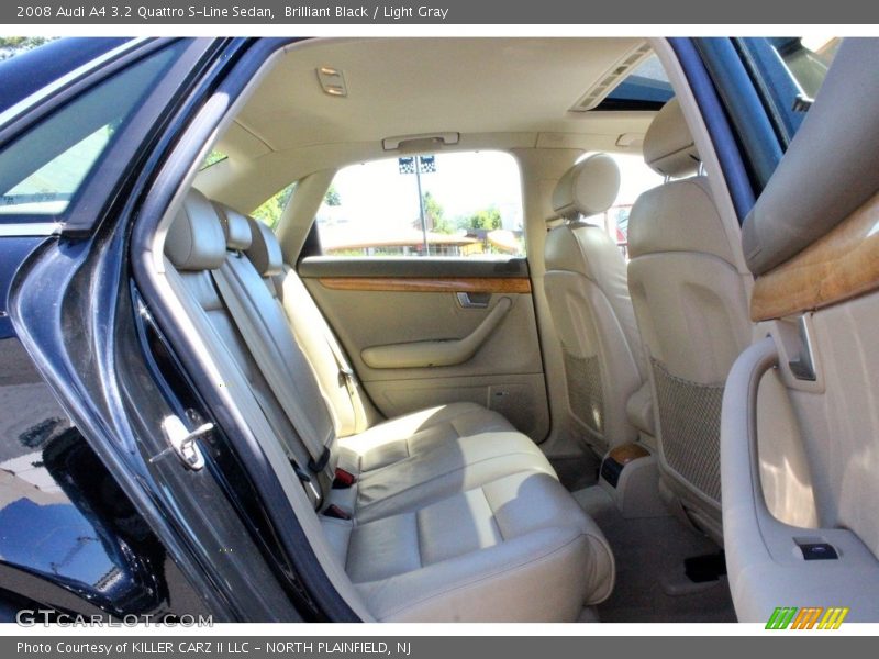 Brilliant Black / Light Gray 2008 Audi A4 3.2 Quattro S-Line Sedan