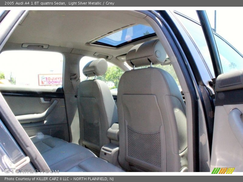 Light Silver Metallic / Grey 2005 Audi A4 1.8T quattro Sedan
