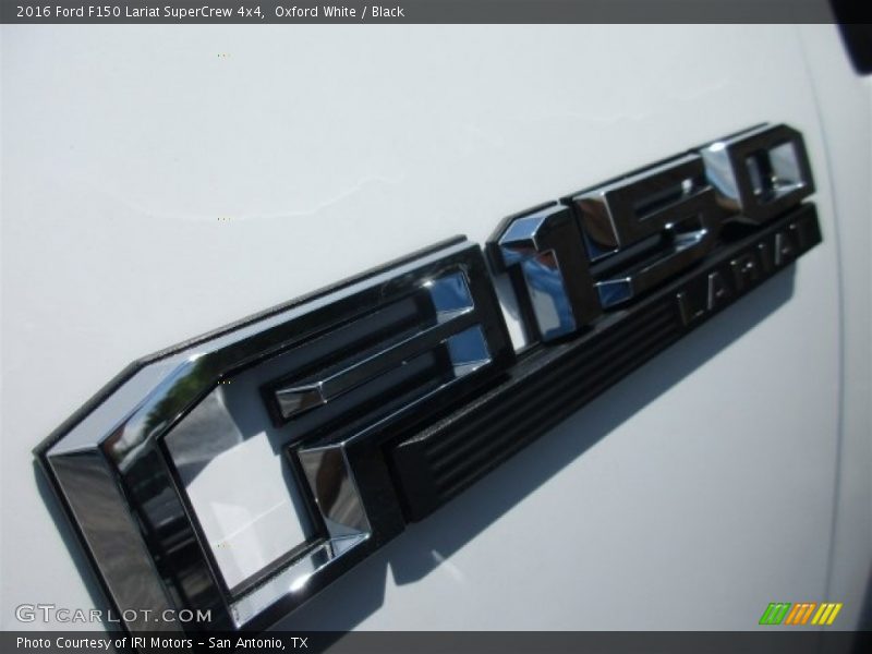 Oxford White / Black 2016 Ford F150 Lariat SuperCrew 4x4