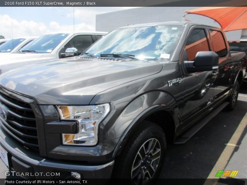 Magnetic / Black 2016 Ford F150 XLT SuperCrew