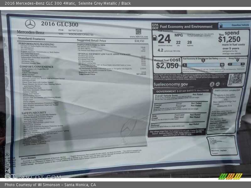 Selenite Grey Metallic / Black 2016 Mercedes-Benz GLC 300 4Matic