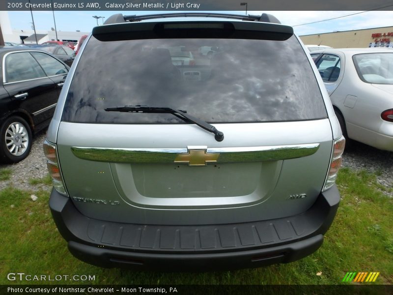 Galaxy Silver Metallic / Light Gray 2005 Chevrolet Equinox LS AWD