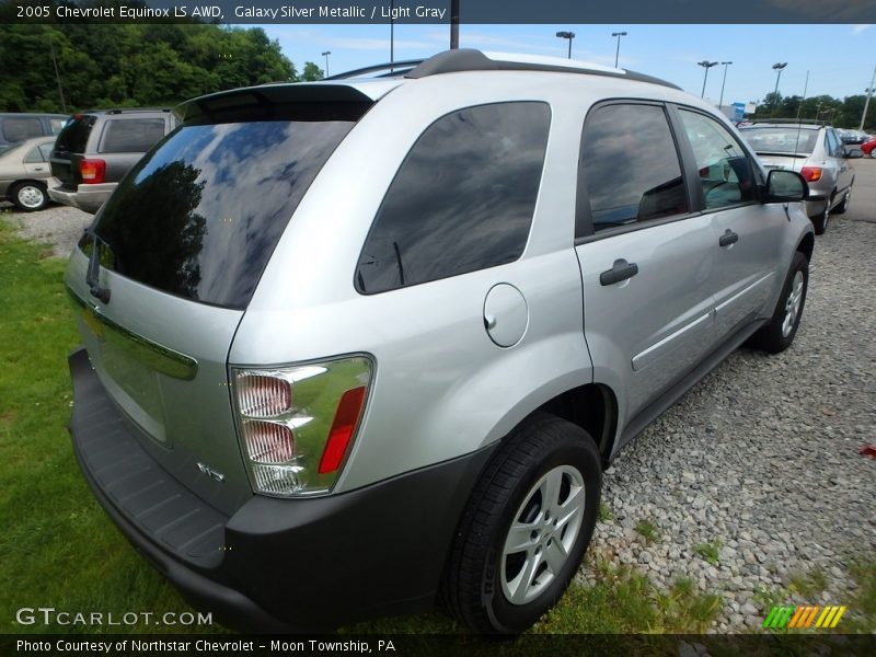 Galaxy Silver Metallic / Light Gray 2005 Chevrolet Equinox LS AWD