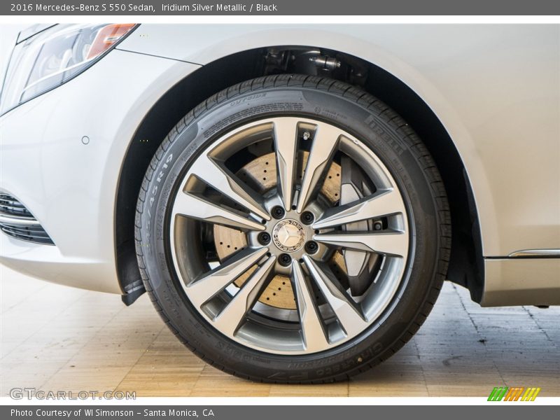 Iridium Silver Metallic / Black 2016 Mercedes-Benz S 550 Sedan
