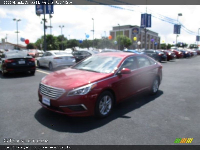Venetian Red / Gray 2016 Hyundai Sonata SE