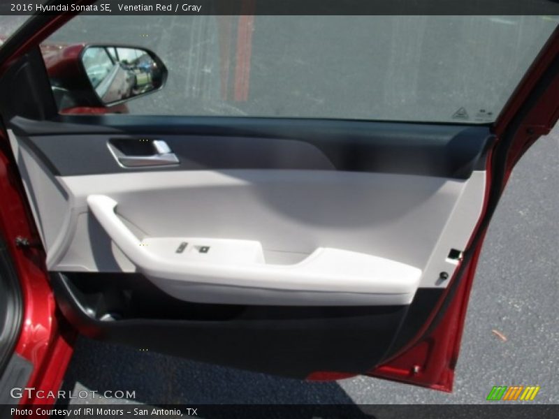 Venetian Red / Gray 2016 Hyundai Sonata SE