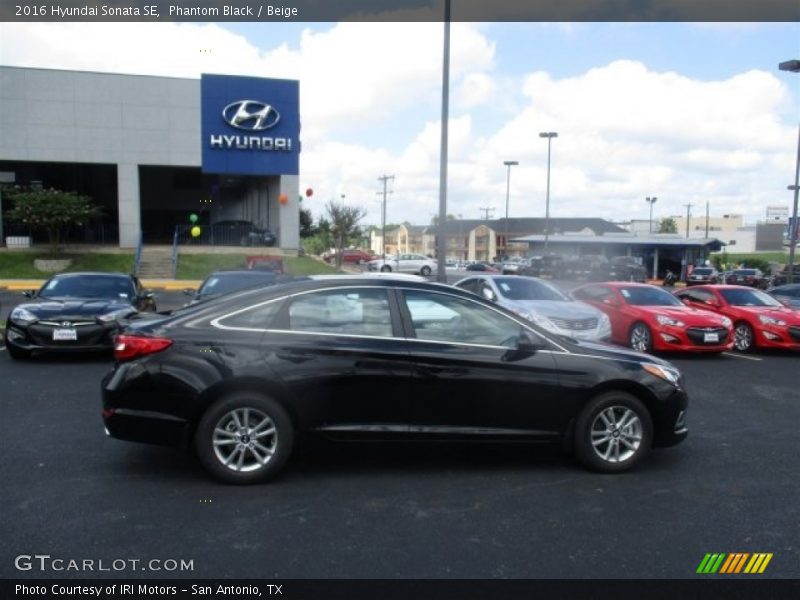 Phantom Black / Beige 2016 Hyundai Sonata SE