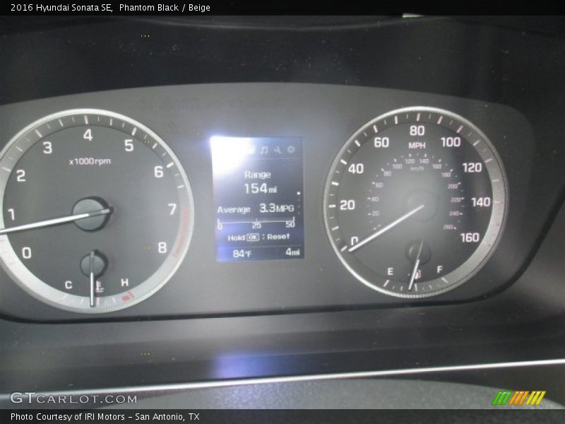 Phantom Black / Beige 2016 Hyundai Sonata SE