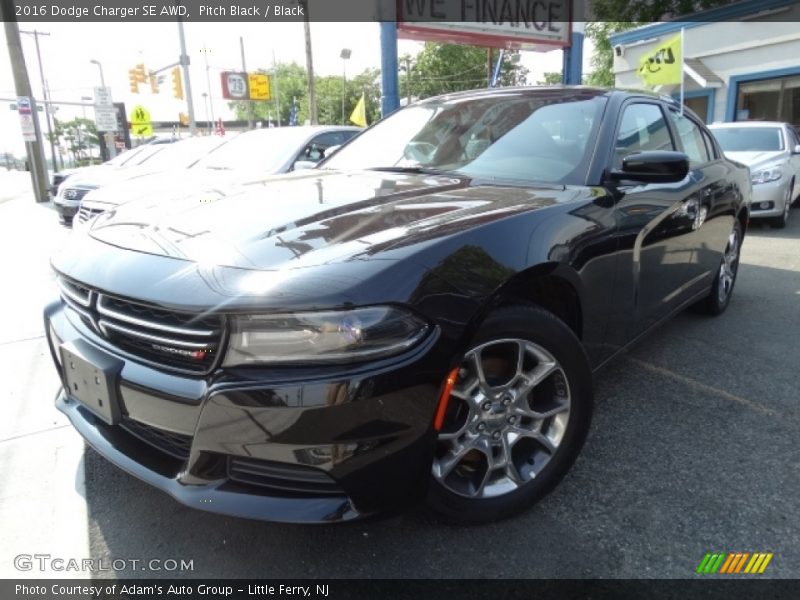 Pitch Black / Black 2016 Dodge Charger SE AWD