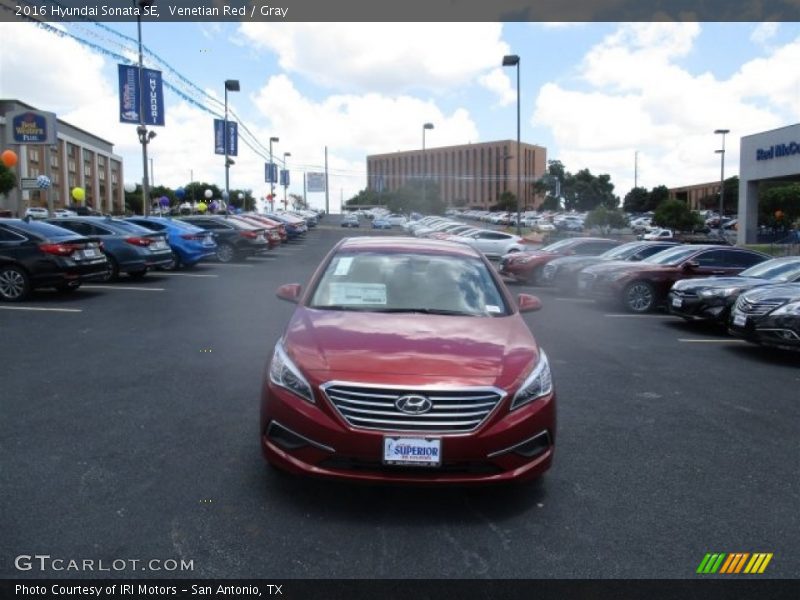 Venetian Red / Gray 2016 Hyundai Sonata SE