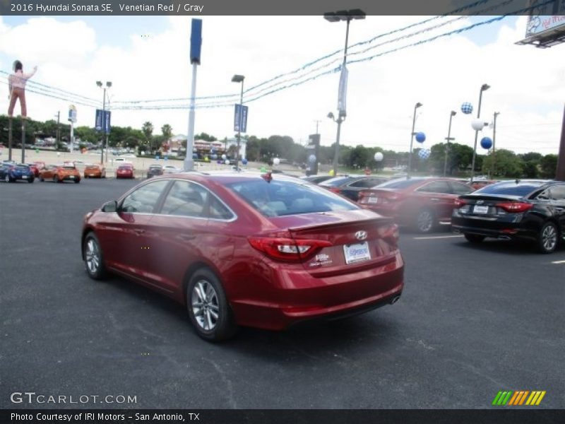 Venetian Red / Gray 2016 Hyundai Sonata SE