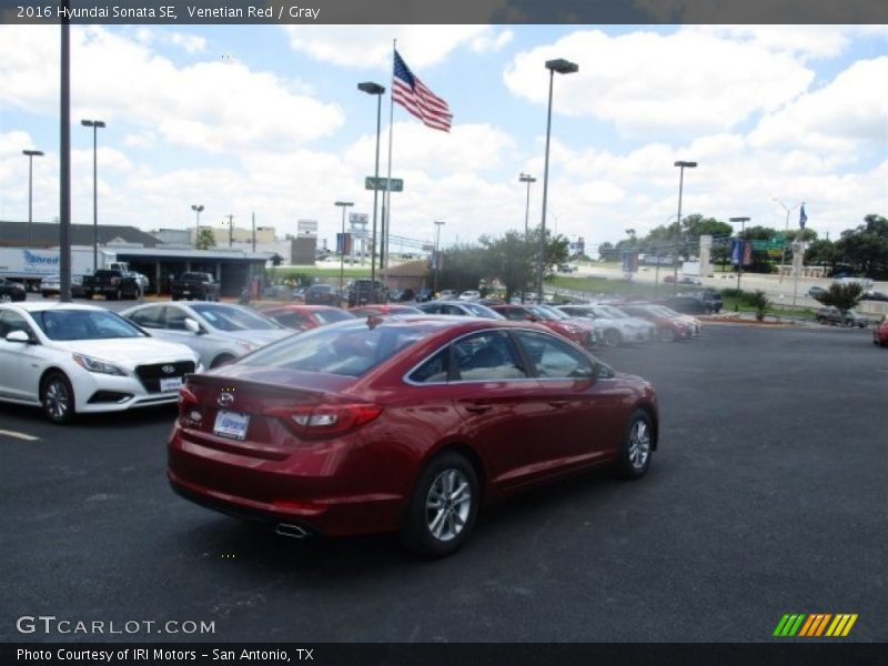 Venetian Red / Gray 2016 Hyundai Sonata SE