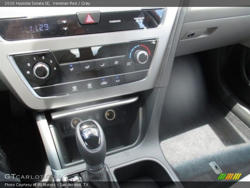 Venetian Red / Gray 2016 Hyundai Sonata SE