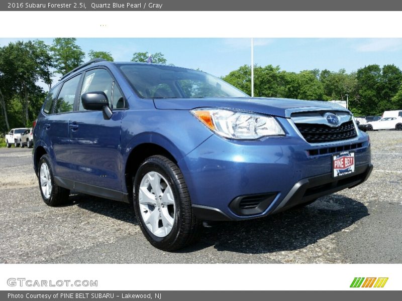 Quartz Blue Pearl / Gray 2016 Subaru Forester 2.5i
