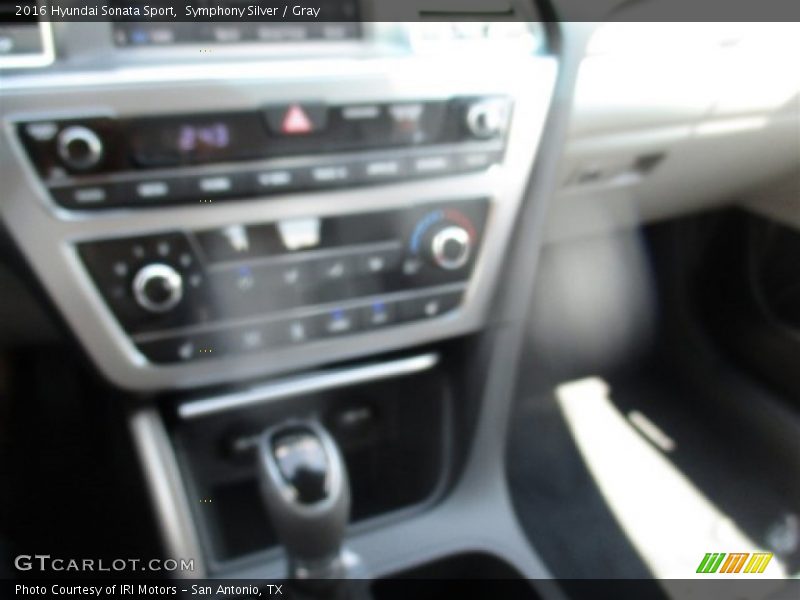 Symphony Silver / Gray 2016 Hyundai Sonata Sport