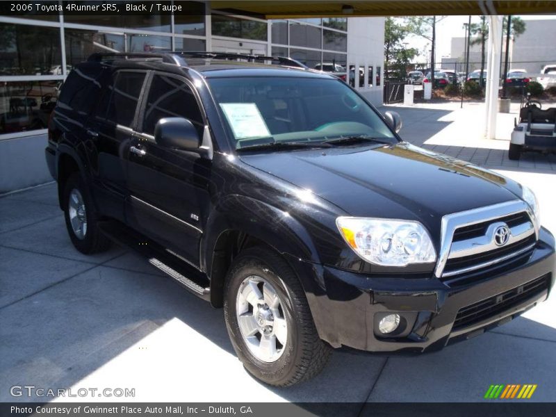 Black / Taupe 2006 Toyota 4Runner SR5