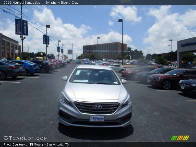 Symphony Silver / Gray 2016 Hyundai Sonata Sport