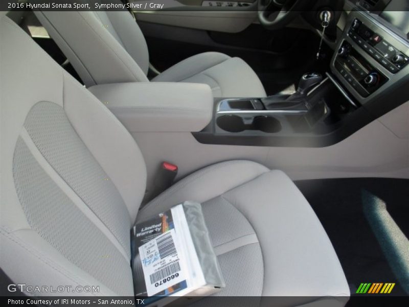 Symphony Silver / Gray 2016 Hyundai Sonata Sport