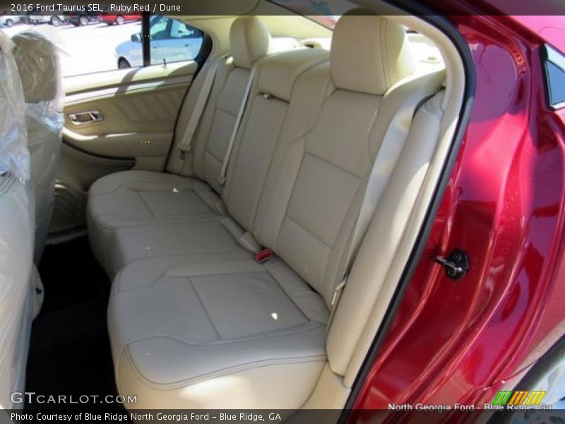Ruby Red / Dune 2016 Ford Taurus SEL