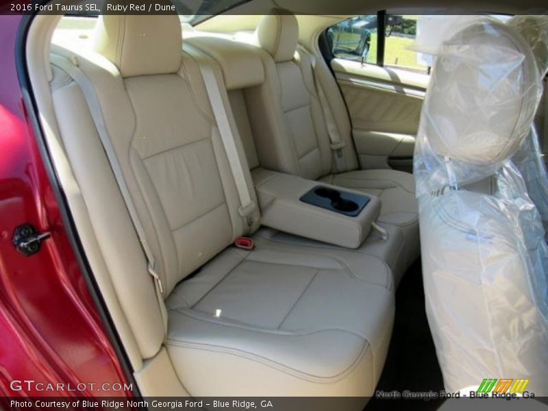 Ruby Red / Dune 2016 Ford Taurus SEL