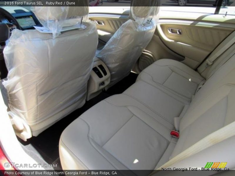 Ruby Red / Dune 2016 Ford Taurus SEL