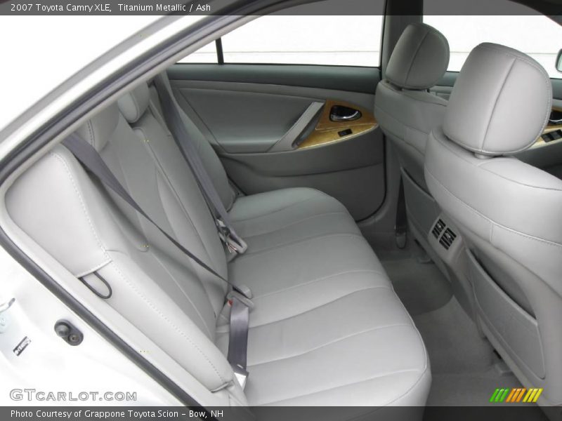 Titanium Metallic / Ash 2007 Toyota Camry XLE