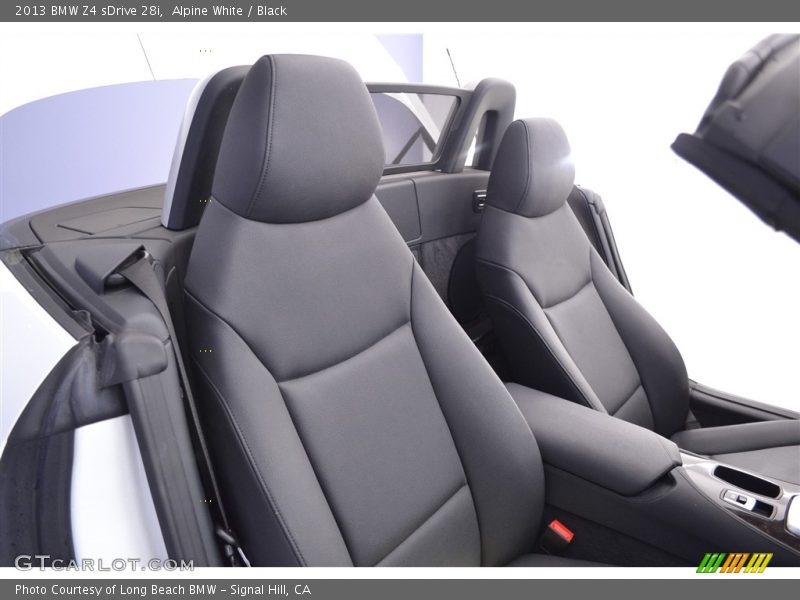 Alpine White / Black 2013 BMW Z4 sDrive 28i