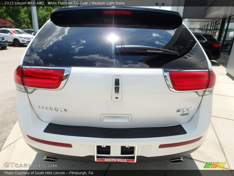 White Platinum Tri-Coat / Medium Light Stone 2013 Lincoln MKX AWD