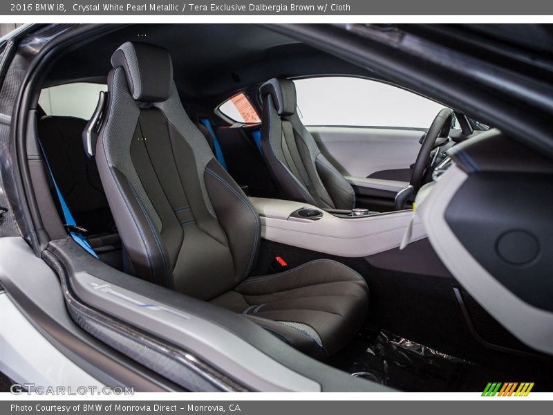 Front Seat of 2016 i8 