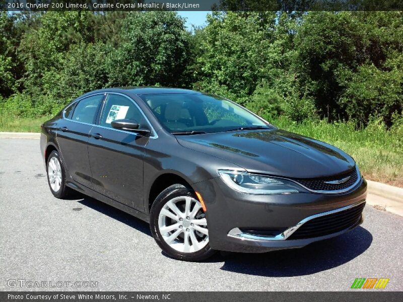 Granite Crystal Metallic / Black/Linen 2016 Chrysler 200 Limited