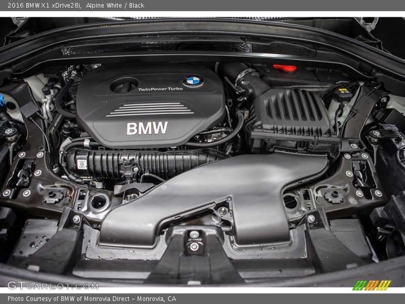 Alpine White / Black 2016 BMW X1 xDrive28i