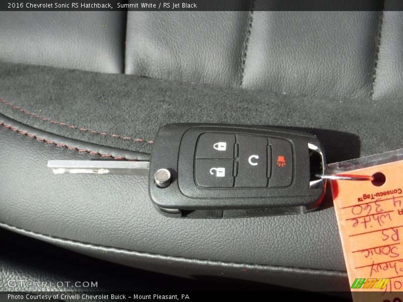 Summit White / RS Jet Black 2016 Chevrolet Sonic RS Hatchback