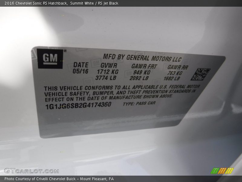Summit White / RS Jet Black 2016 Chevrolet Sonic RS Hatchback