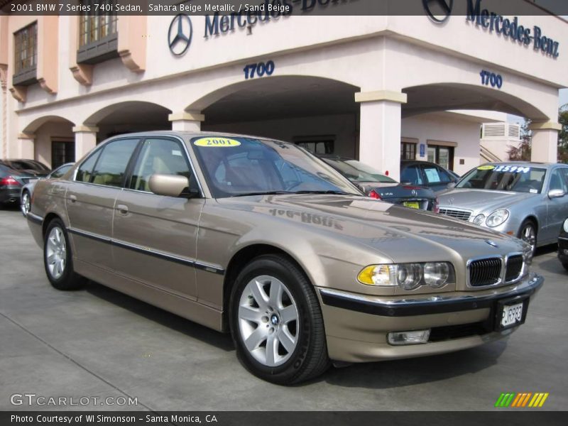 Sahara Beige Metallic / Sand Beige 2001 BMW 7 Series 740i Sedan