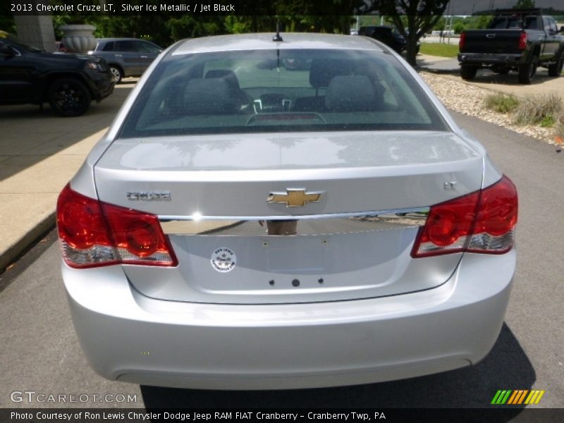 Silver Ice Metallic / Jet Black 2013 Chevrolet Cruze LT