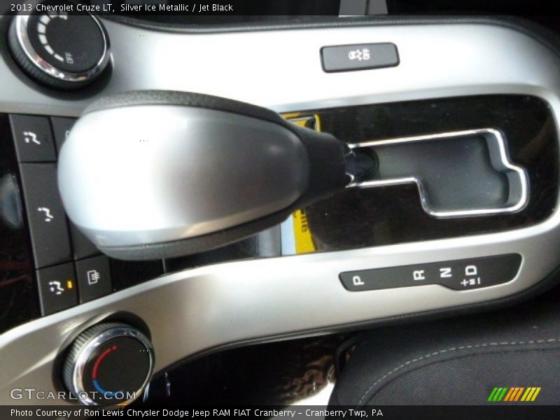 Silver Ice Metallic / Jet Black 2013 Chevrolet Cruze LT