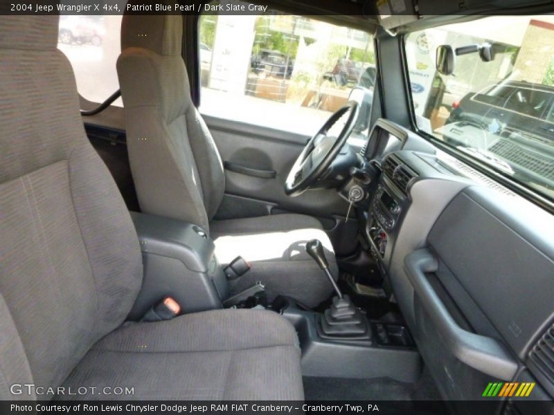 Patriot Blue Pearl / Dark Slate Gray 2004 Jeep Wrangler X 4x4