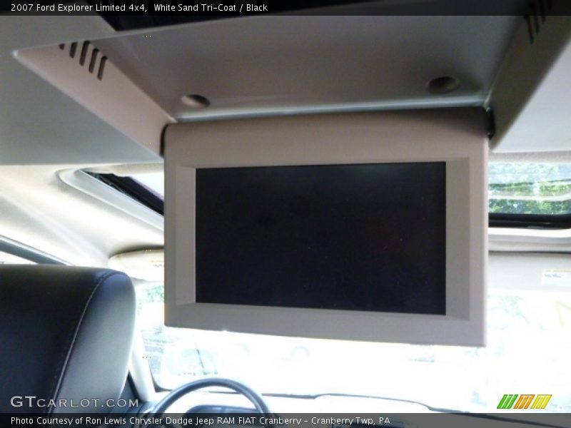 White Sand Tri-Coat / Black 2007 Ford Explorer Limited 4x4