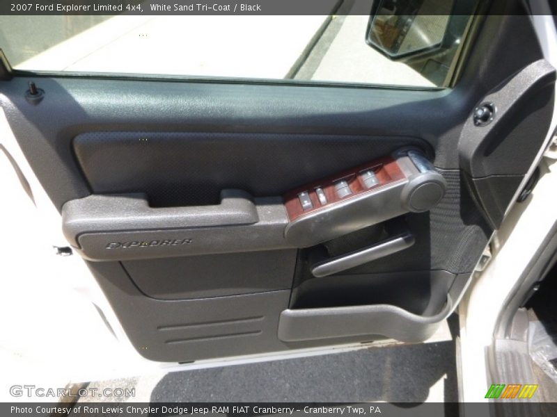 White Sand Tri-Coat / Black 2007 Ford Explorer Limited 4x4
