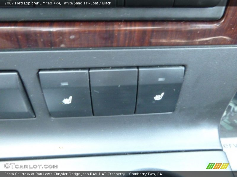White Sand Tri-Coat / Black 2007 Ford Explorer Limited 4x4