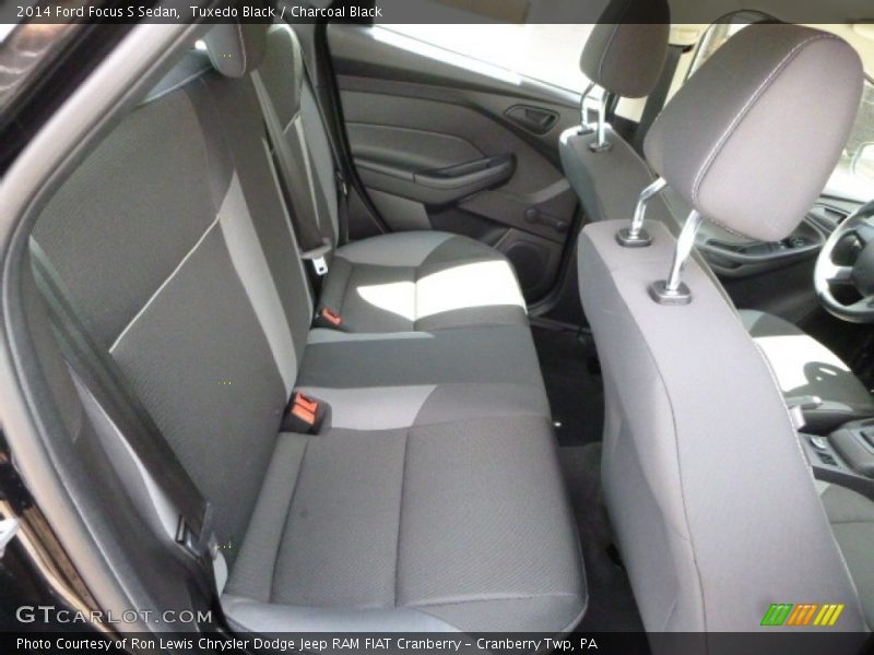 Tuxedo Black / Charcoal Black 2014 Ford Focus S Sedan