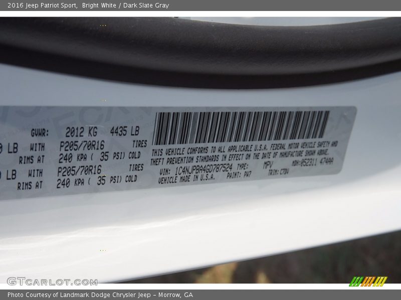Bright White / Dark Slate Gray 2016 Jeep Patriot Sport