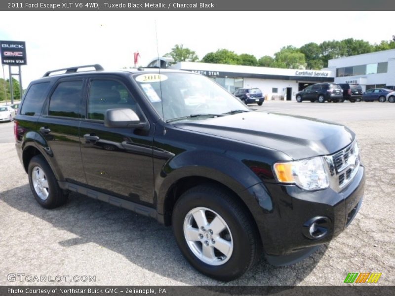 Tuxedo Black Metallic / Charcoal Black 2011 Ford Escape XLT V6 4WD