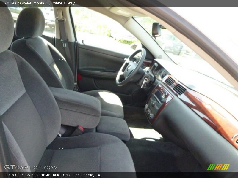 White / Gray 2009 Chevrolet Impala LT